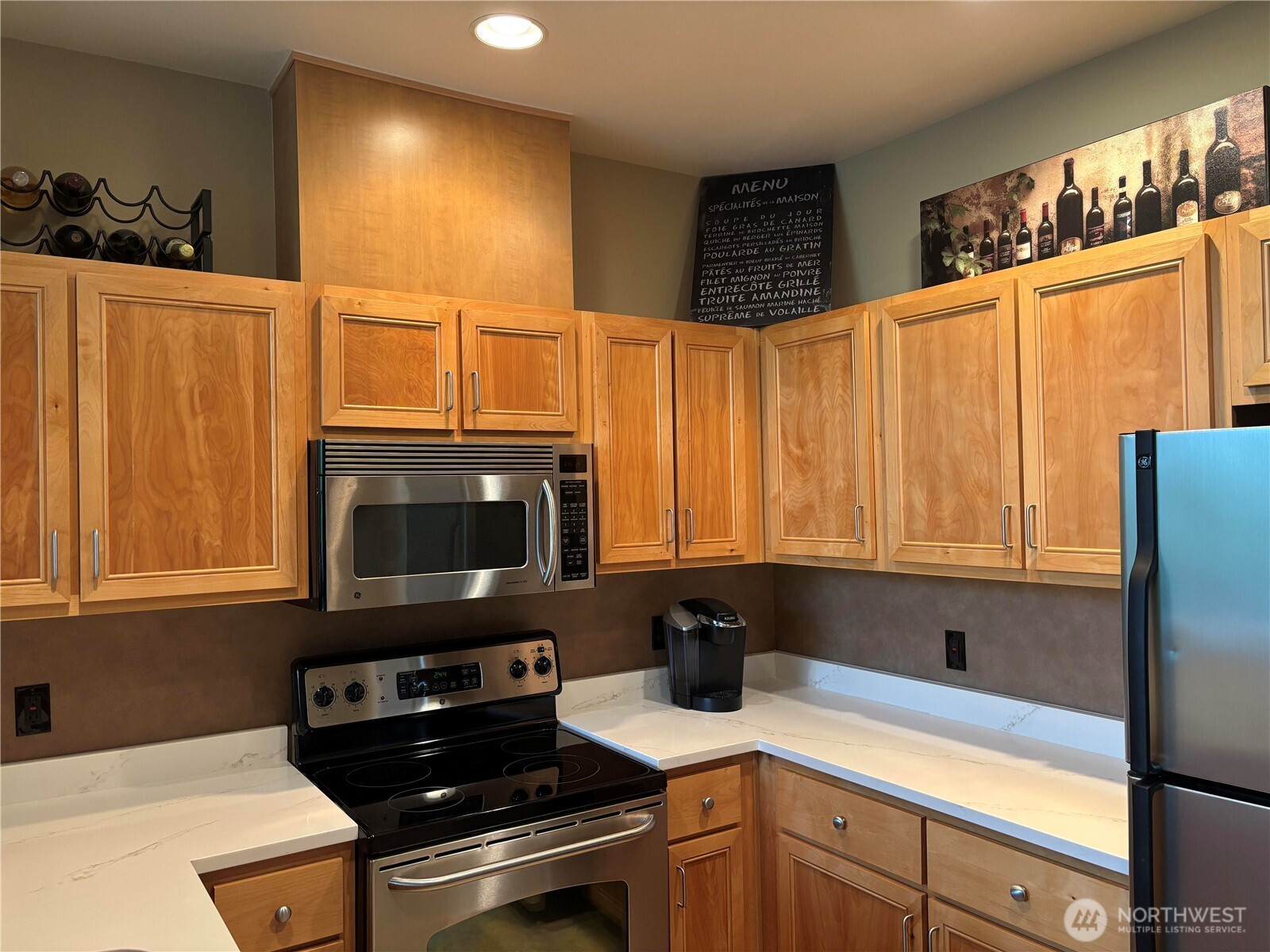 16275 NE 85th Street #414, Redmond, WA 98052