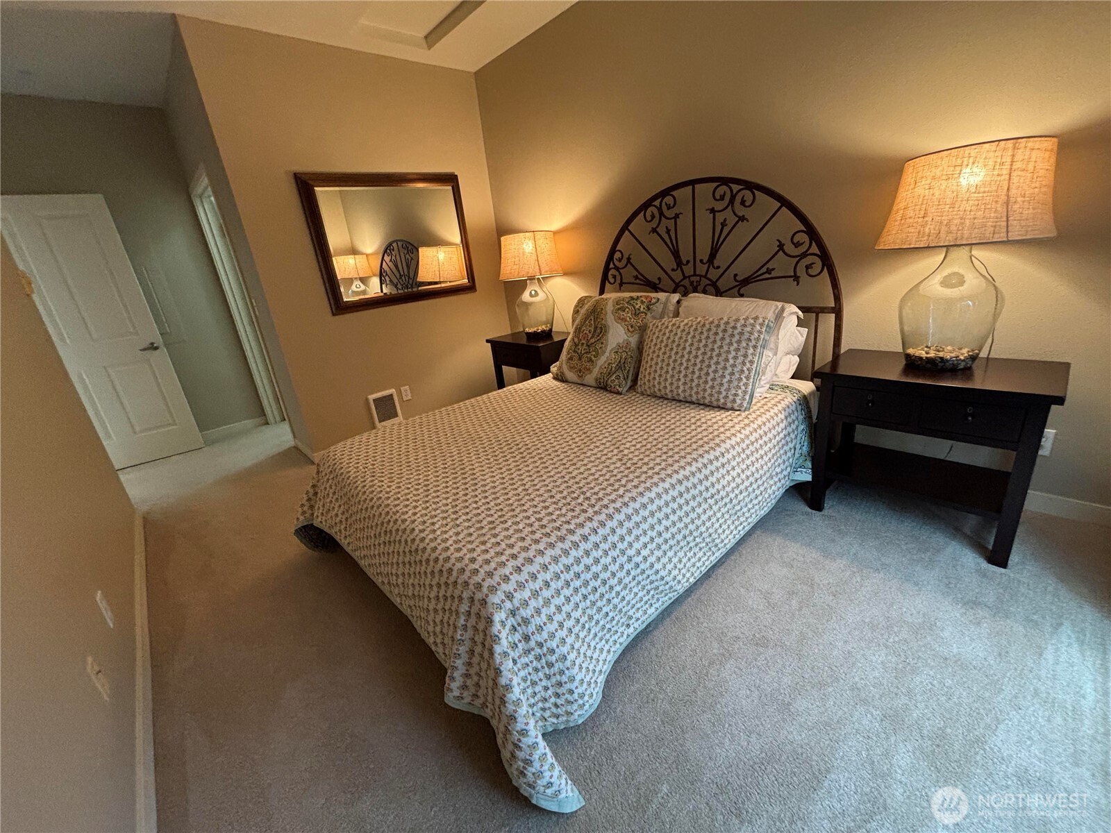 16275 NE 85th Street #414, Redmond, WA 98052