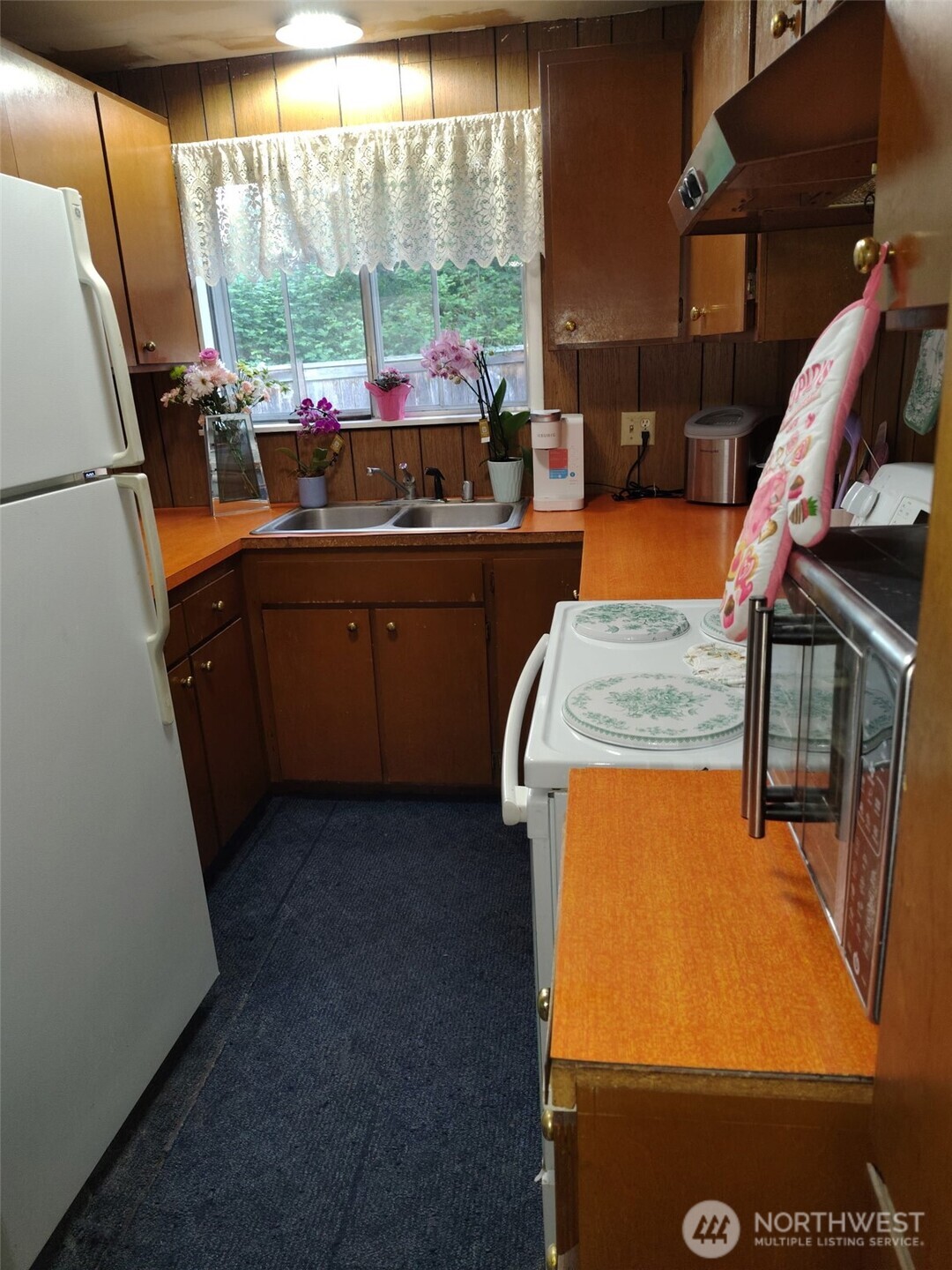 8504 Mahonia Court SE, Yelm, WA 98597