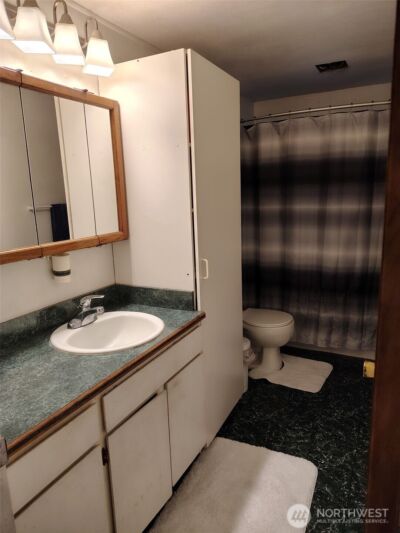 8504 Mahonia Court SE, Yelm, WA 98597 - Photo 17