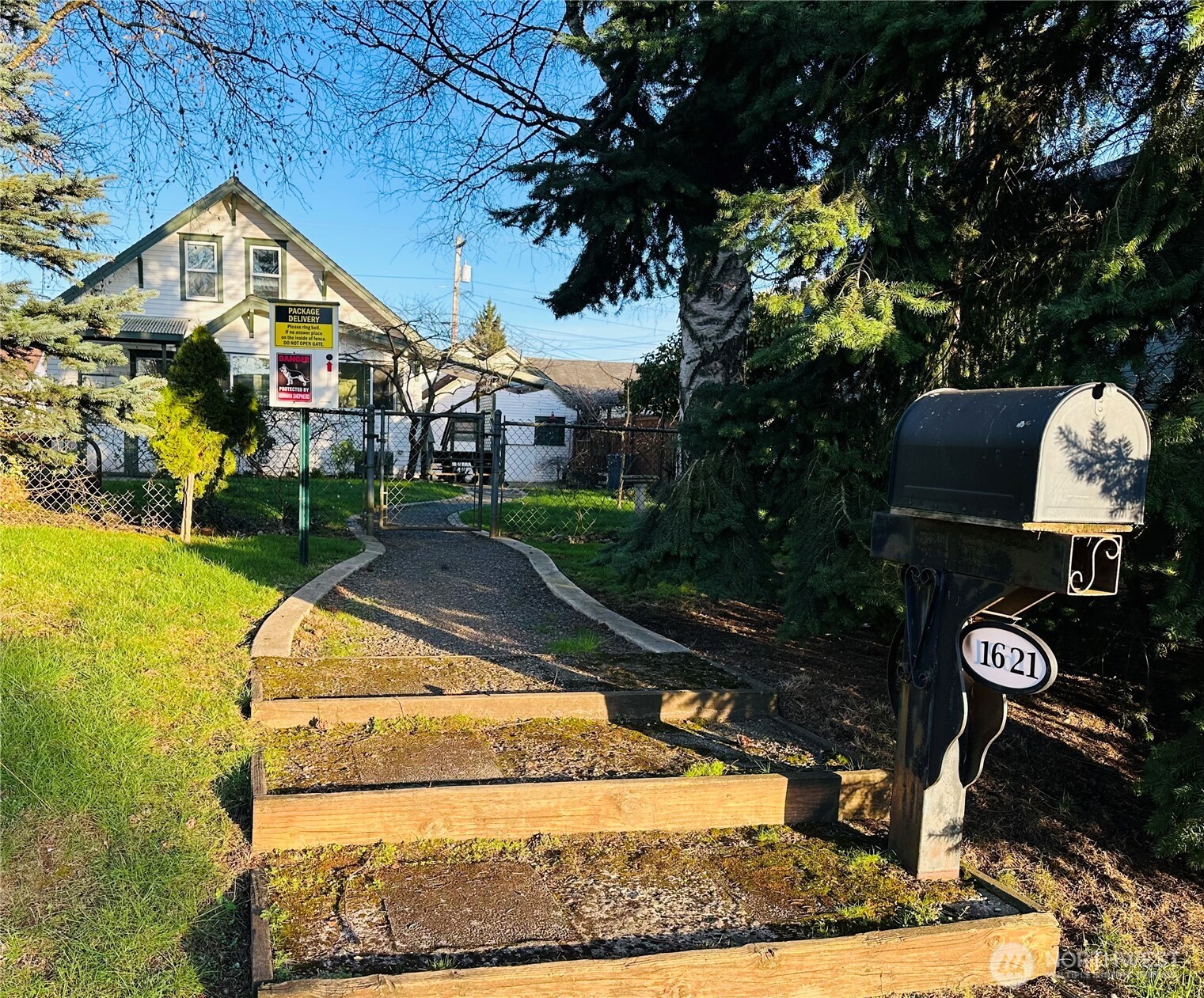 1621 Baker Avenue , Everett, WA 98201