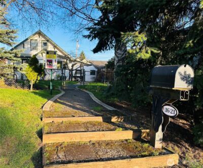 1621 Baker Avenue , Everett, WA 98201 - Photo 25