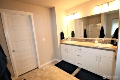 16203 9th Avenue E, Spanaway, WA 98387 - Photo 12