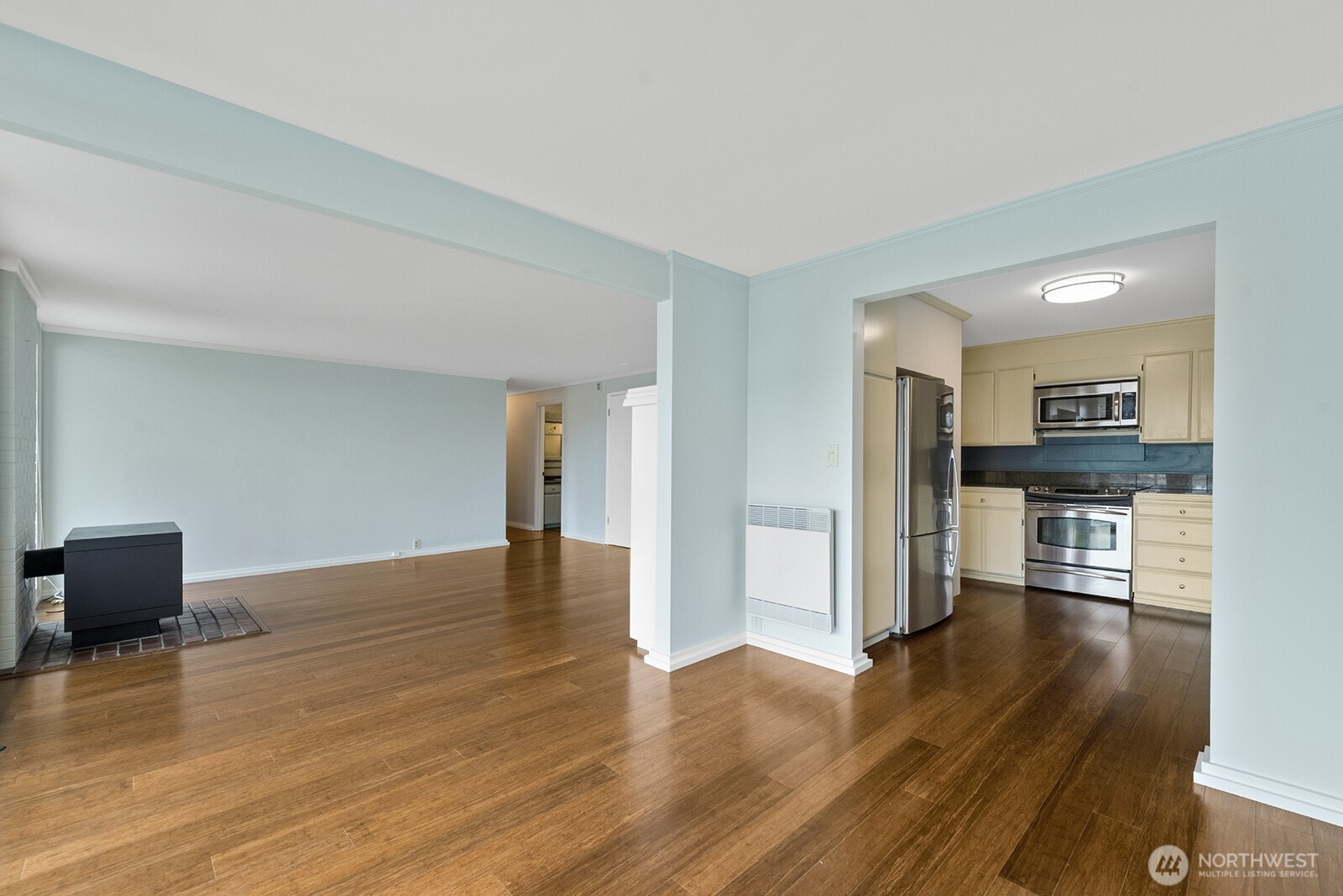 3717 Beach Drive SW #113, Seattle, WA 98116