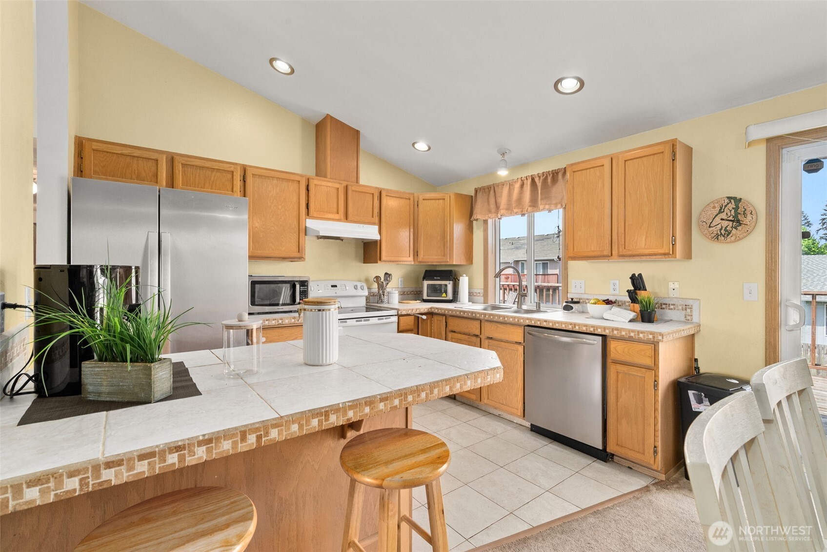 8425 201st Street E, Spanaway, WA 98387