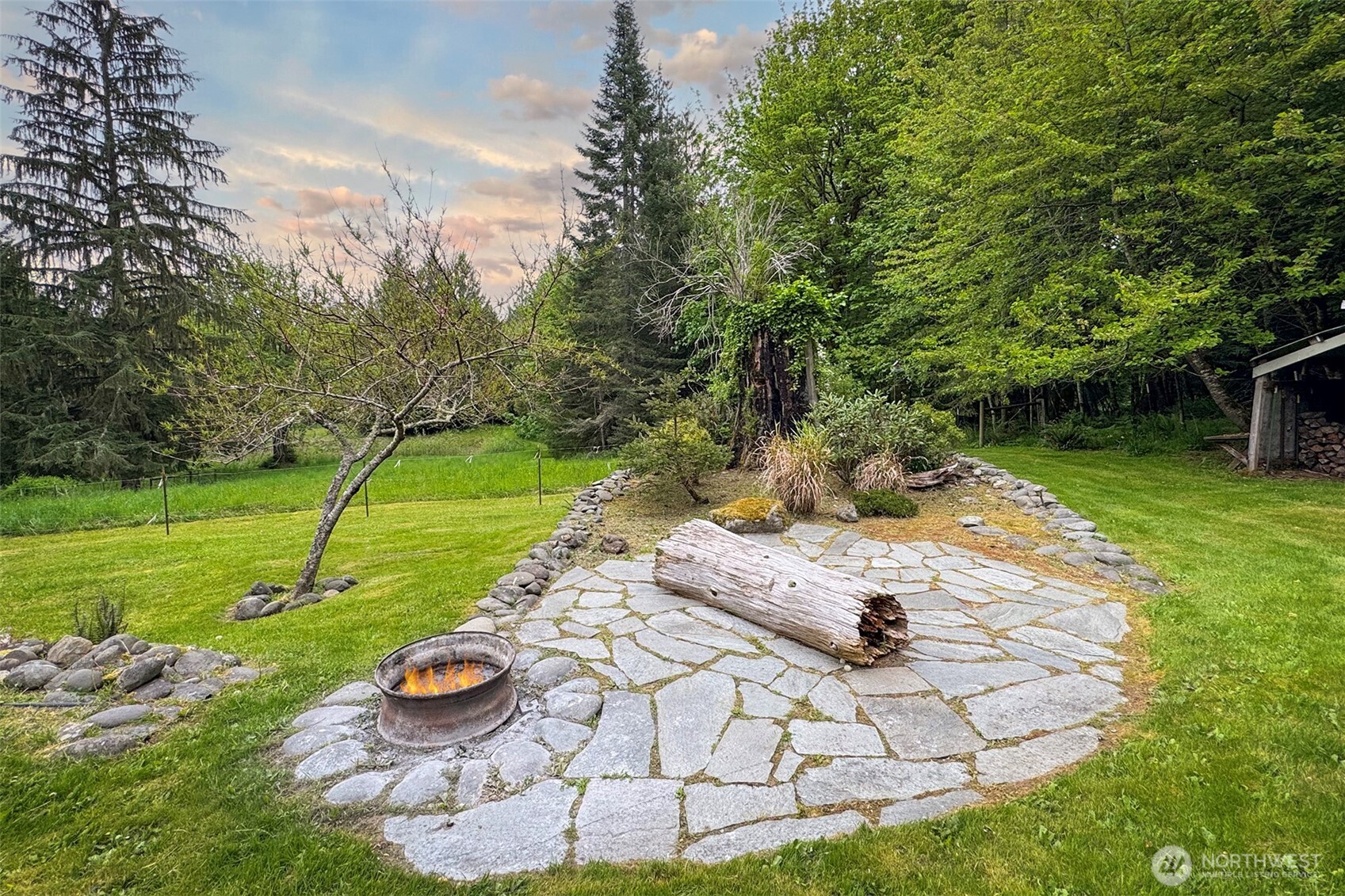 151 Kingo Ridge Road , Port Angeles, WA 98363
