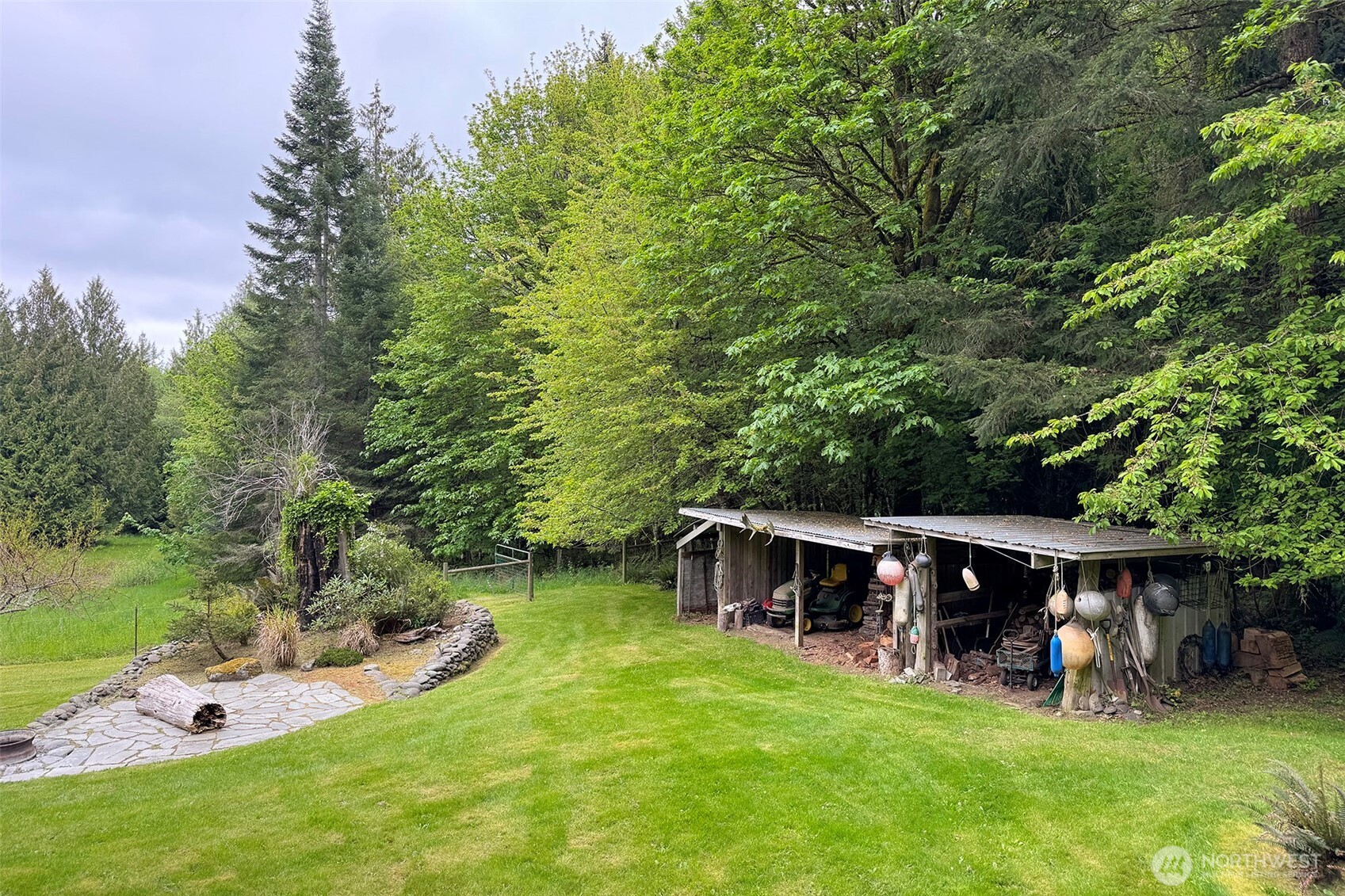 151 Kingo Ridge Road , Port Angeles, WA 98363