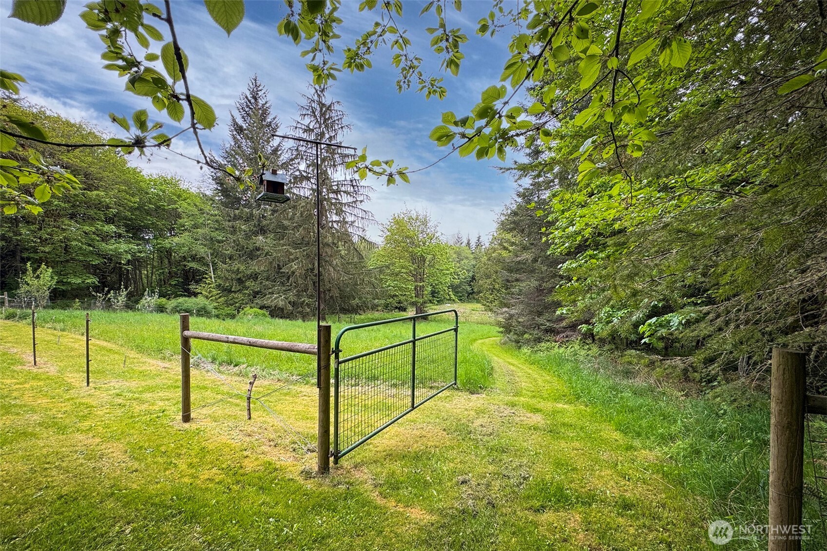 151 Kingo Ridge Road , Port Angeles, WA 98363