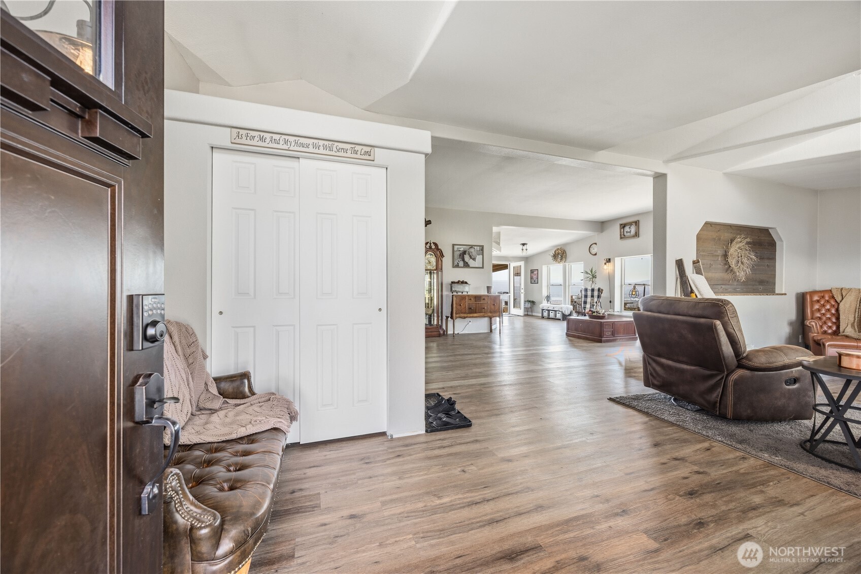 66 Lakeview Way , Brewster, WA 98812