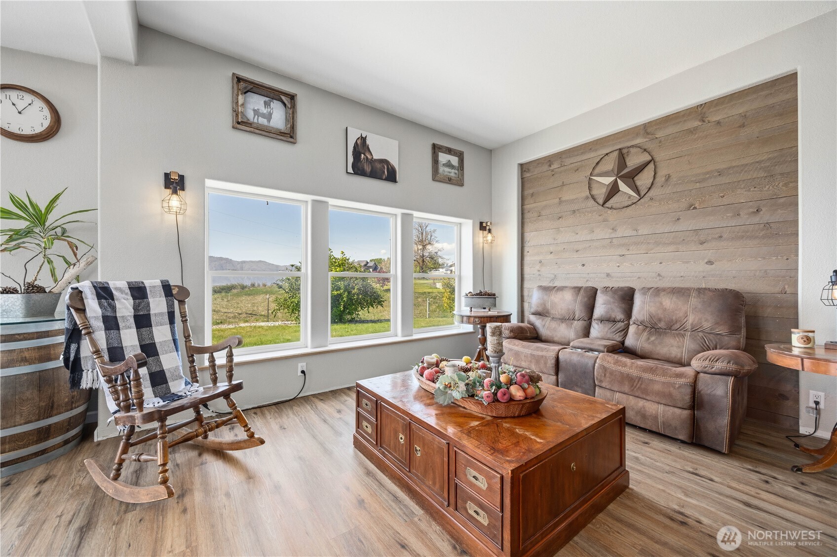 66 Lakeview Way , Brewster, WA 98812