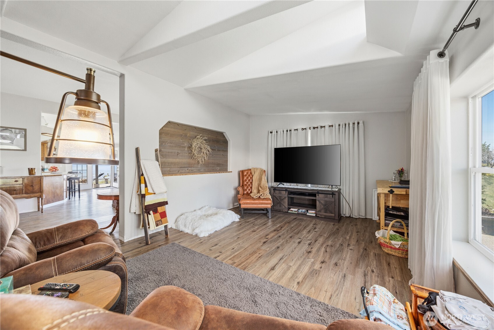 66 Lakeview Way , Brewster, WA 98812