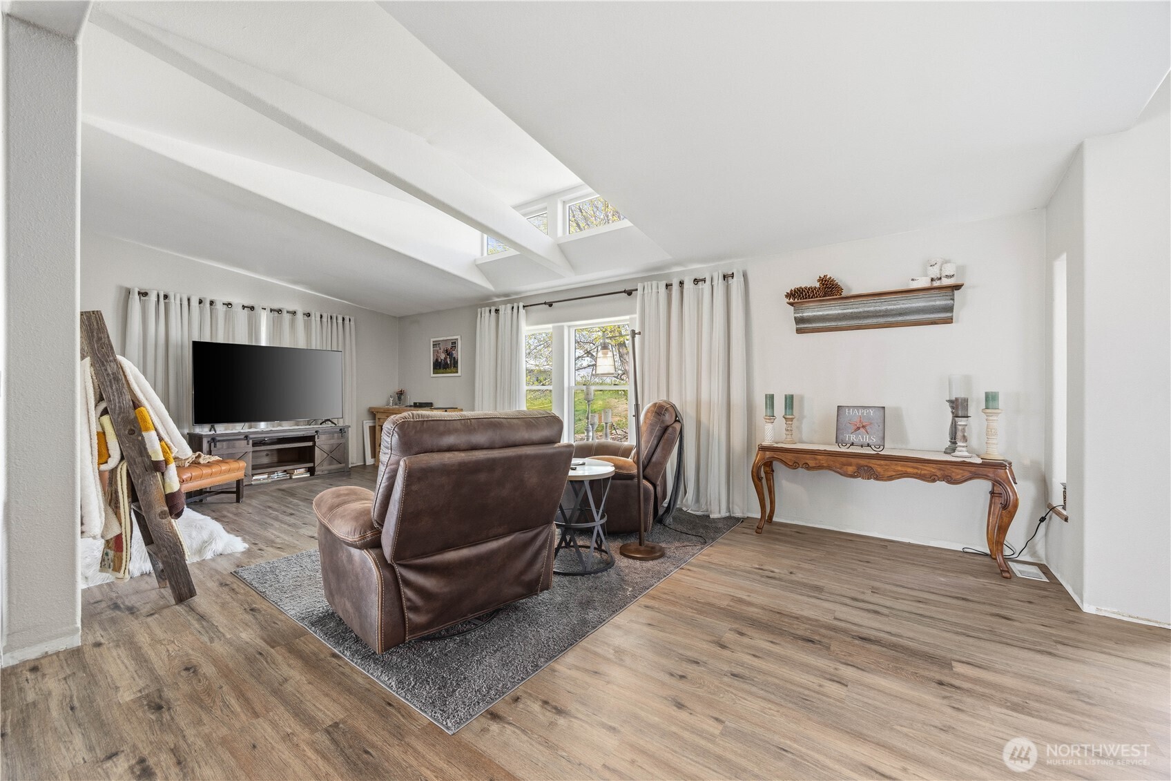 66 Lakeview Way , Brewster, WA 98812