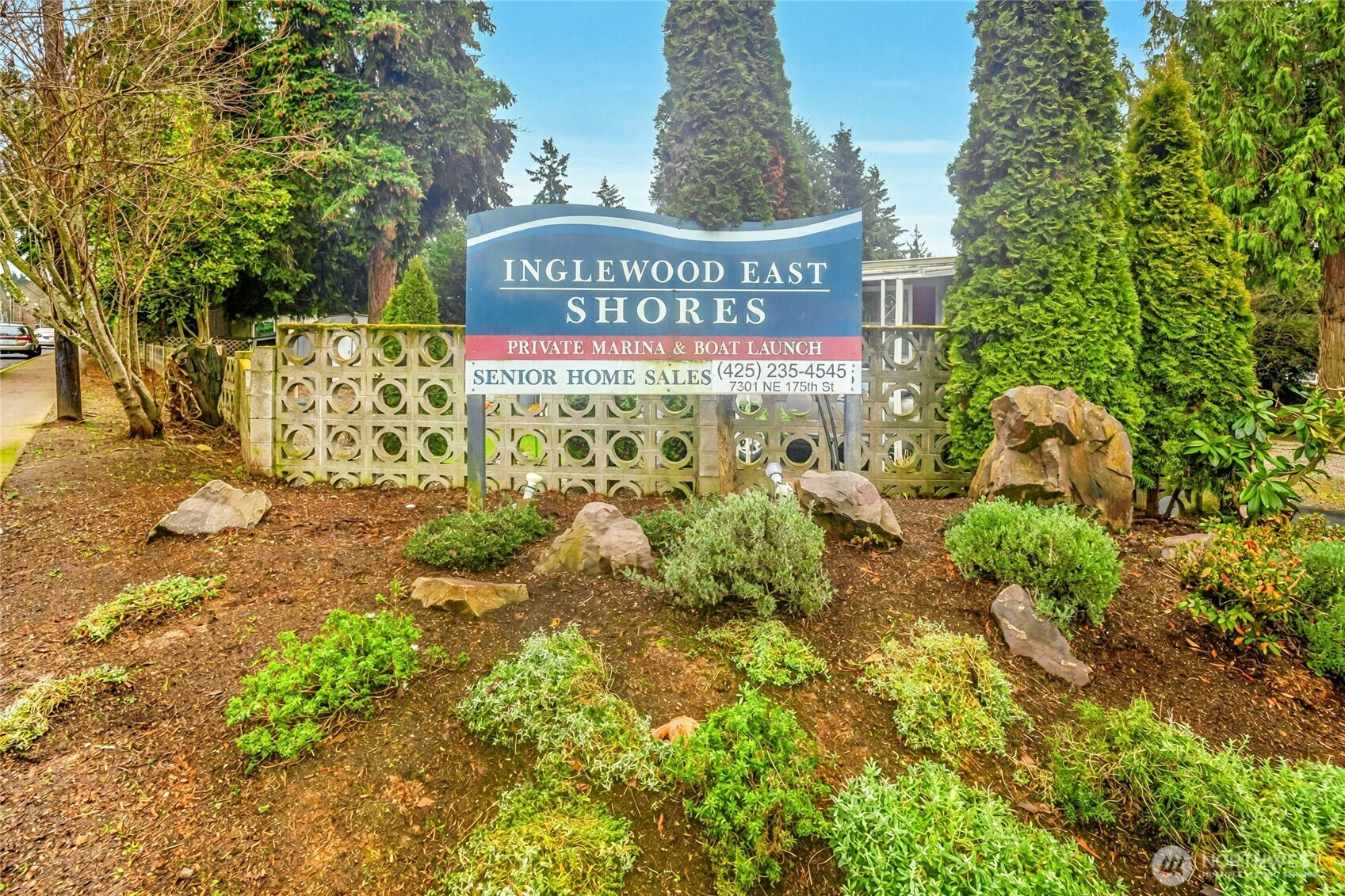 7301 NE 175th Street #303, Kenmore, WA 98028