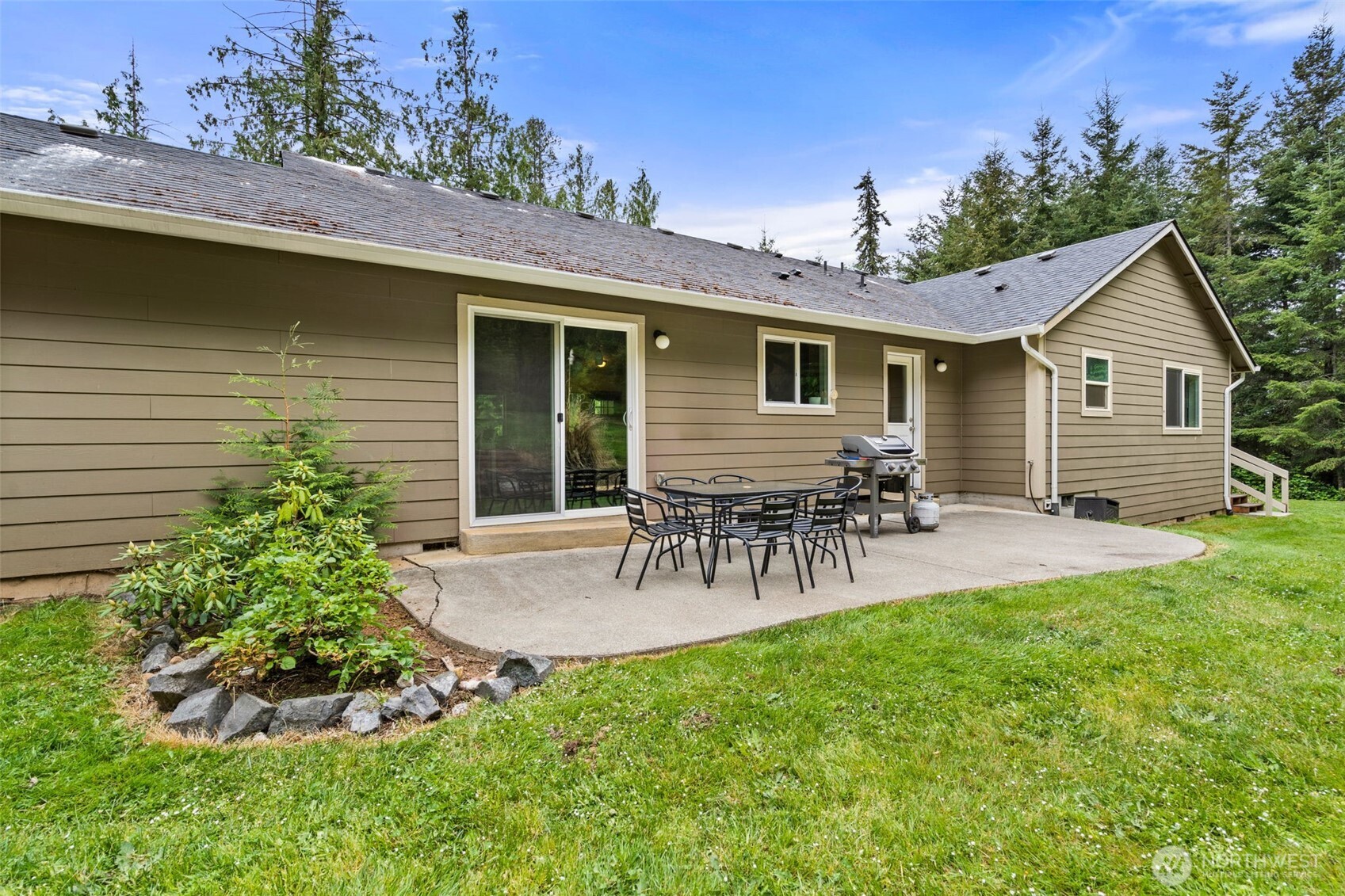 236 Chilvers Road , Chehalis, WA 98532
