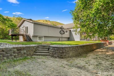 64 Spurlock Lane , Monitor, WA 98836 - Photo 34