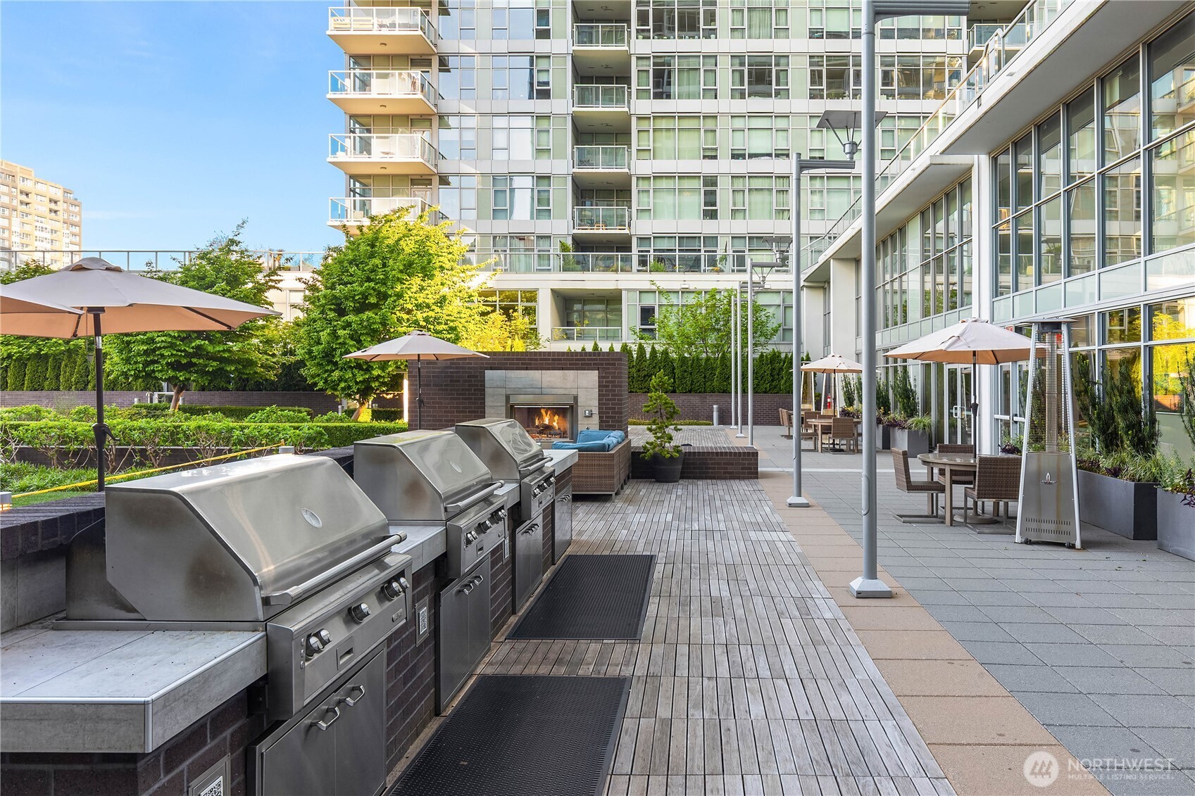 583 Battery Street #2905N, Seattle, WA 98121