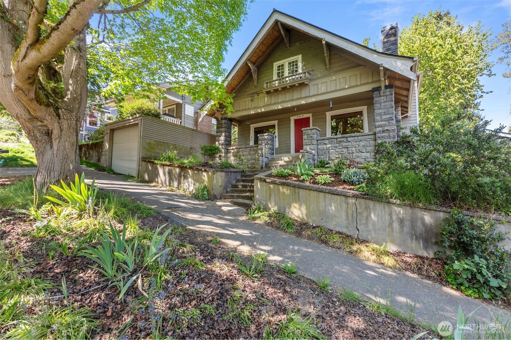 2010 NE 54th Street , Seattle, WA 98105