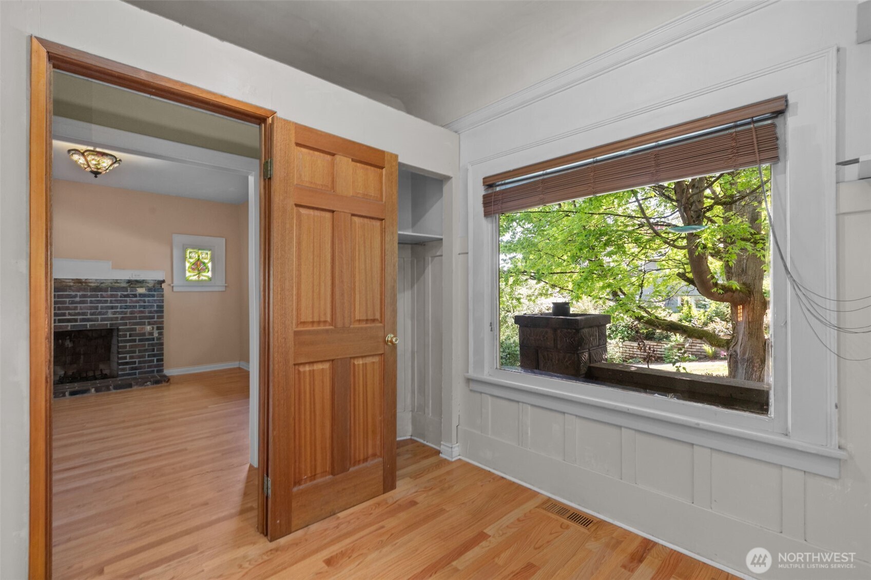 2010 NE 54th Street , Seattle, WA 98105