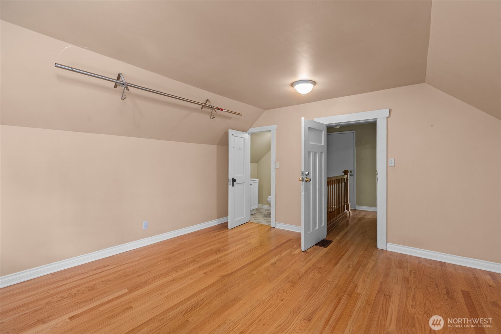 2010 NE 54th Street , Seattle, WA 98105