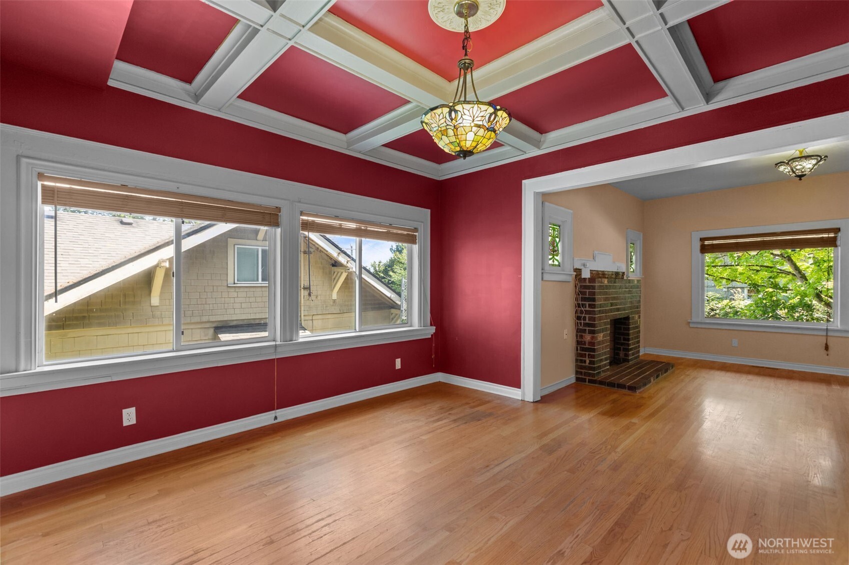 2010 NE 54th Street , Seattle, WA 98105