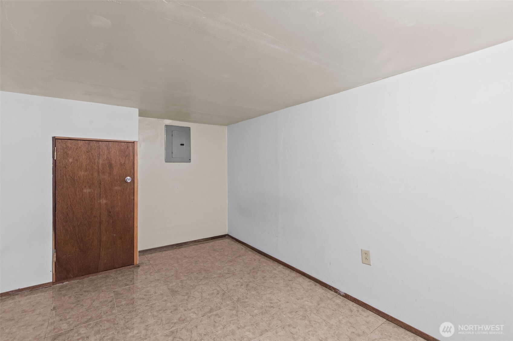 2010 NE 54th Street , Seattle, WA 98105