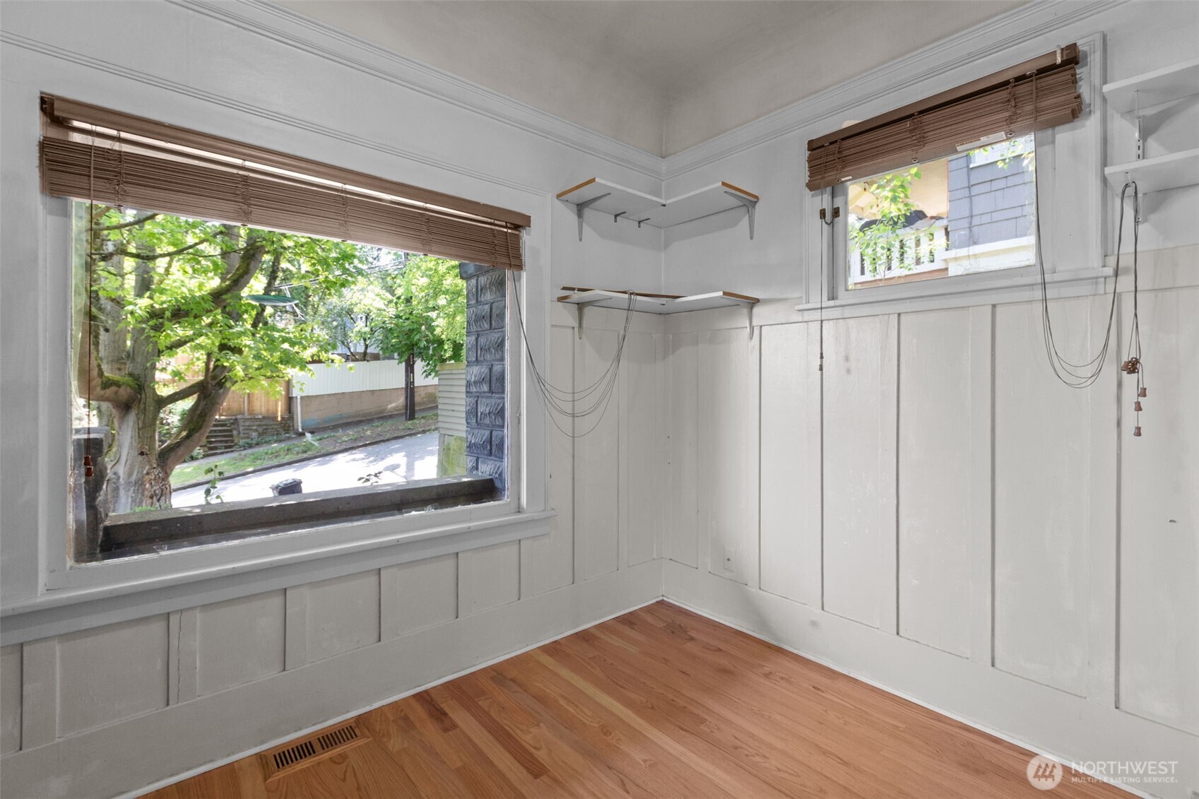 2010 NE 54th Street , Seattle, WA 98105