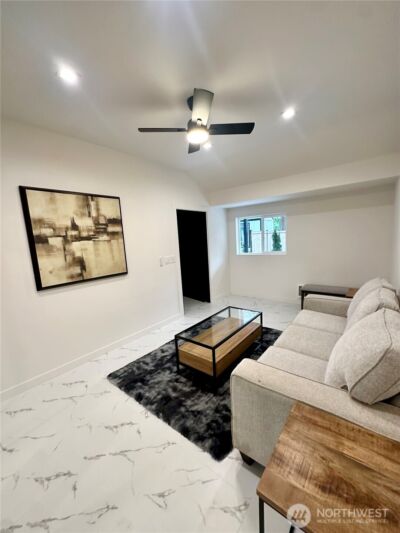 2027 219th Lane SE, Sammamish, WA 98075 - Photo 16
