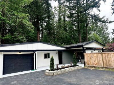 2027 219th Lane SE, Sammamish, WA 98075 - Photo 2