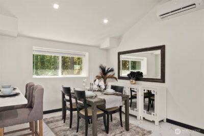 2027 219th Lane SE, Sammamish, WA 98075 - Photo 4