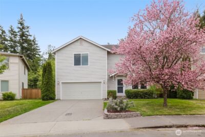 2722 SW Siskin Circle , Port Orchard, WA 98367