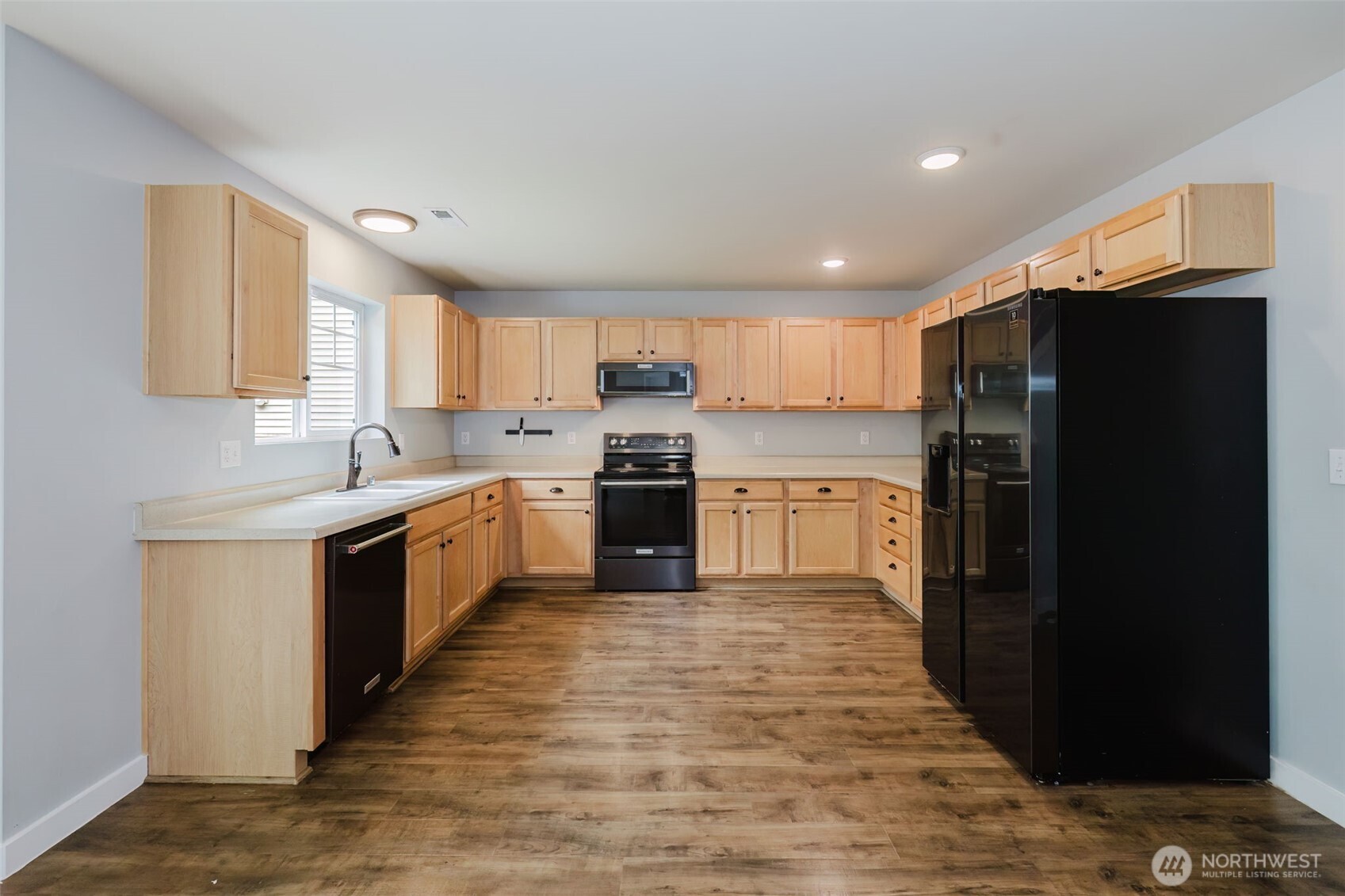 2722 SW Siskin Circle , Port Orchard, WA 98367