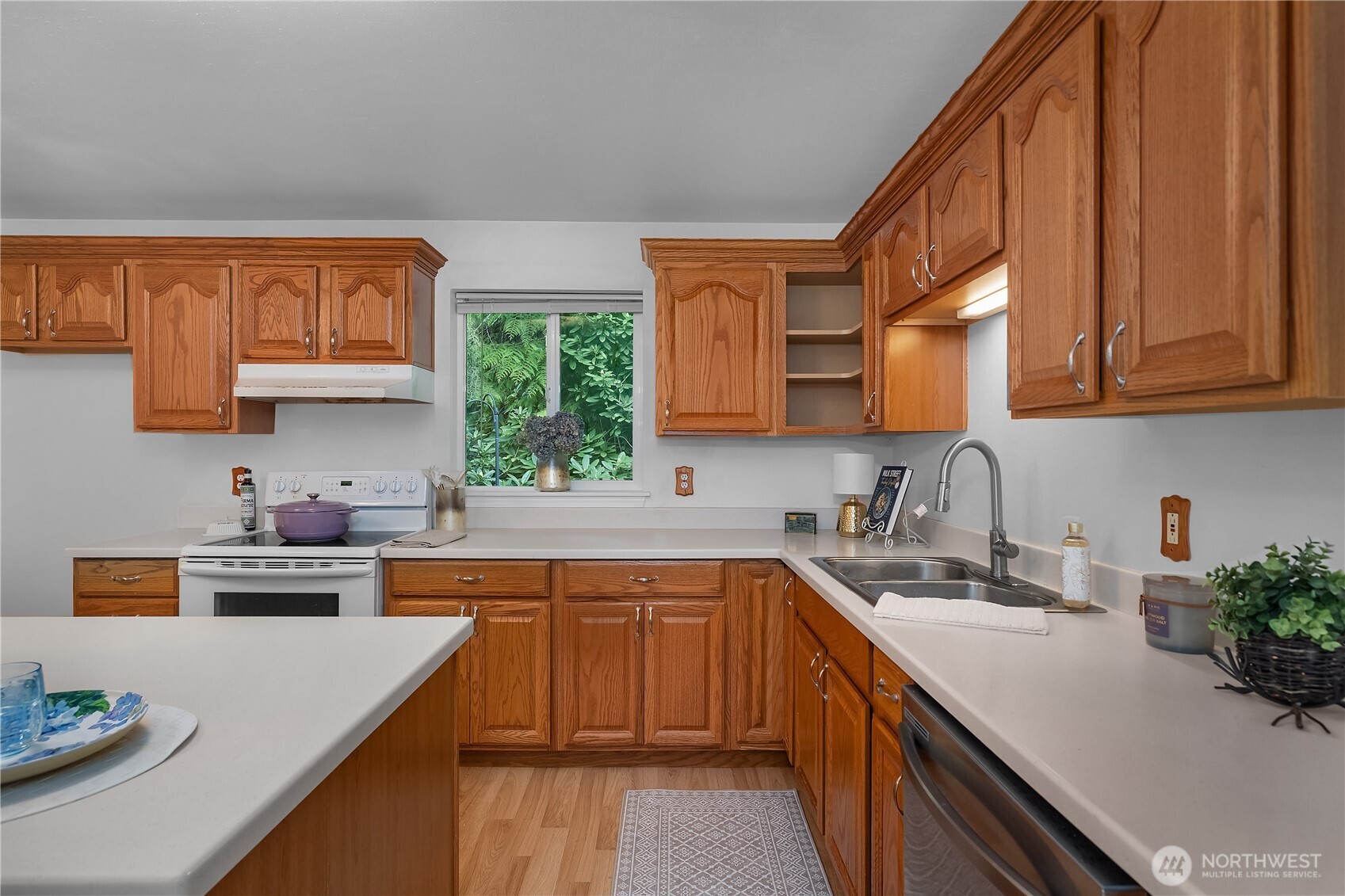 5534 Steamboat Island Road , Olympia, WA 98502