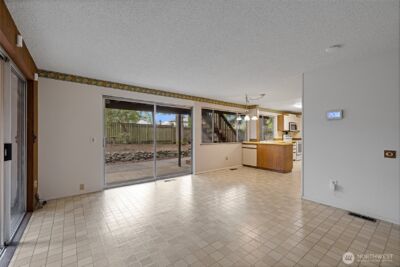 6323 89th Avenue W, University Place, WA 98467 - Photo 16