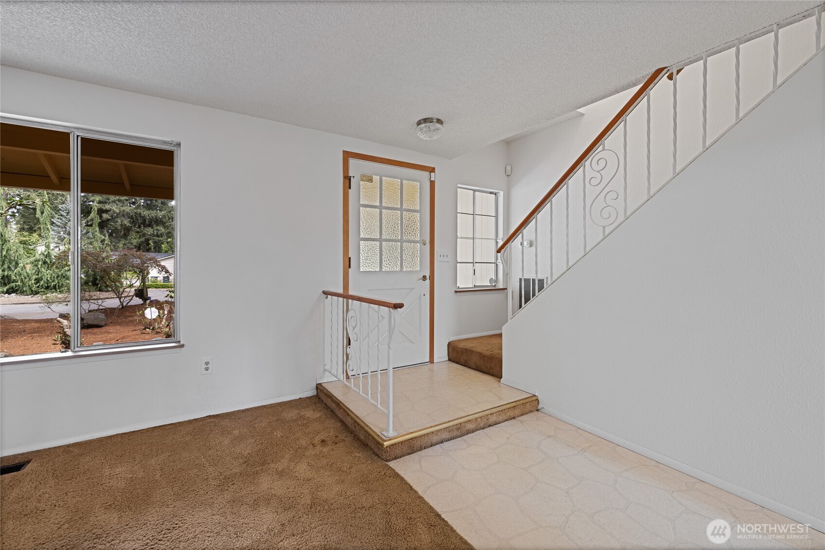 6323 89th Avenue W, University Place, WA 98467
