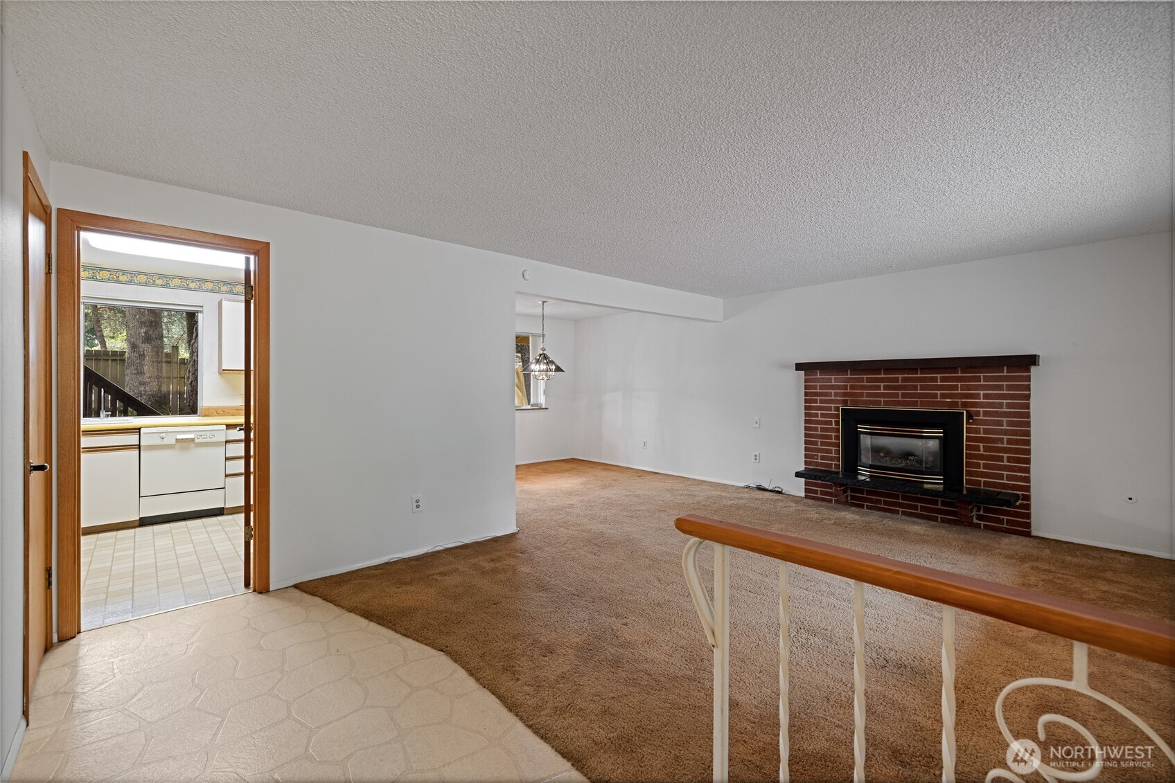 6323 89th Avenue W, University Place, WA 98467