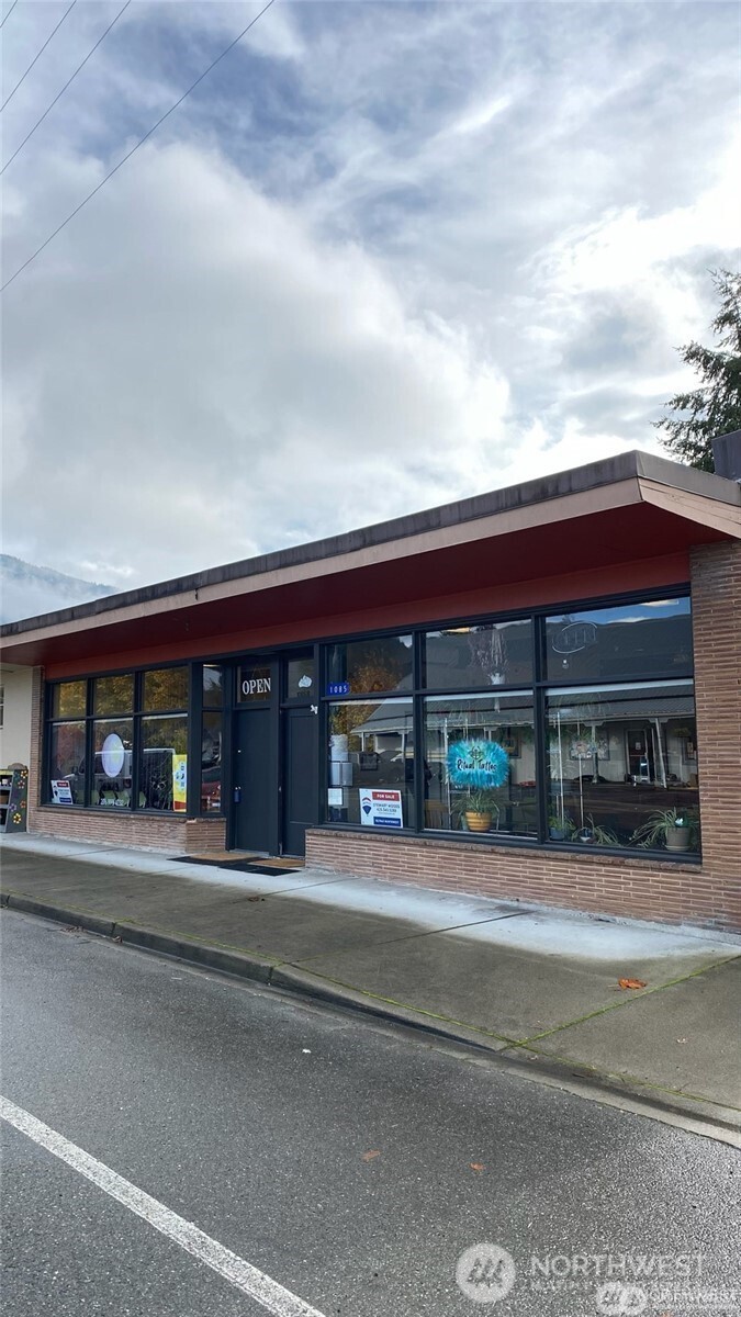1085 Darrington Street , Darrington, WA 98241