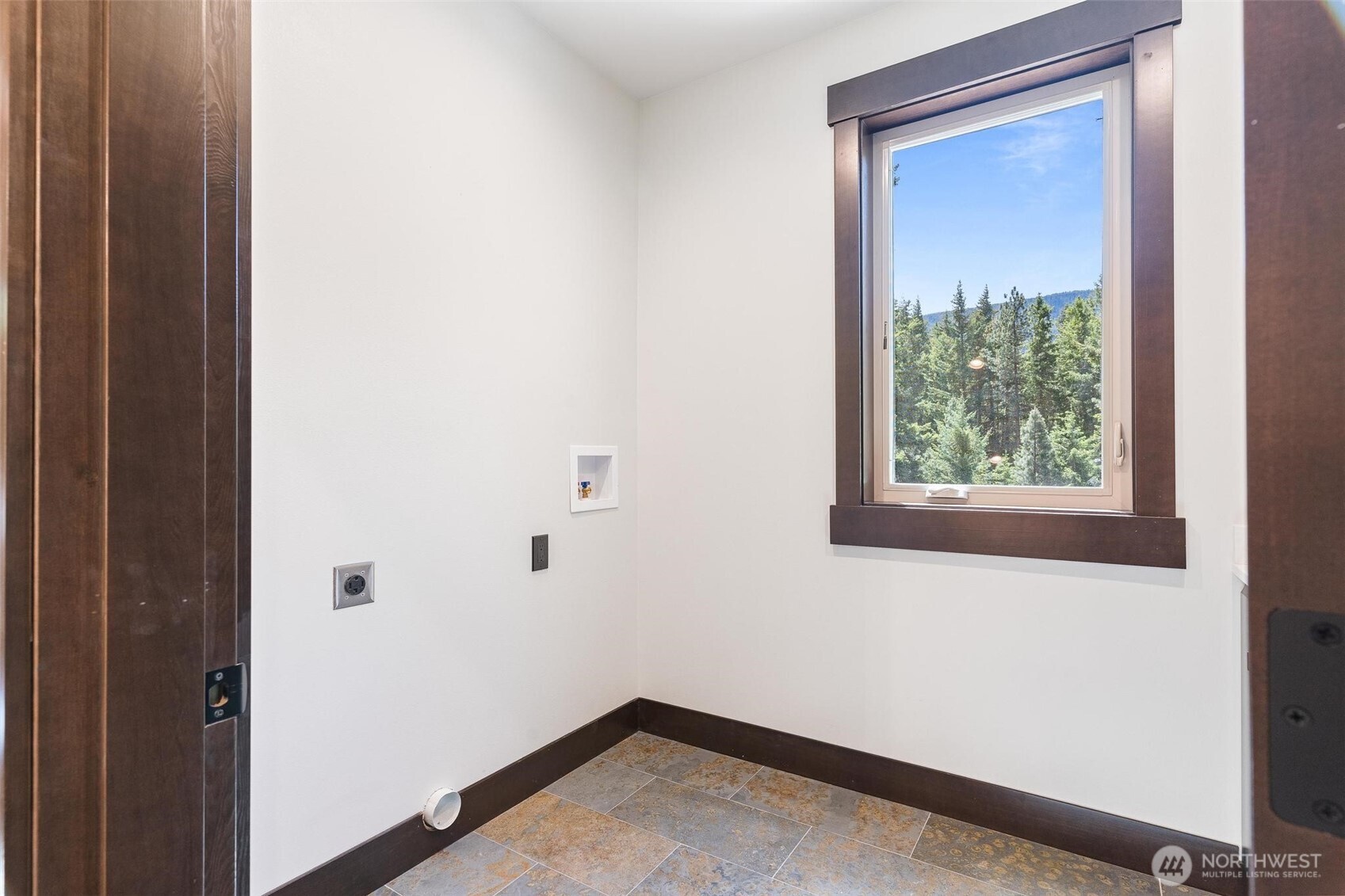 36 Fall Creek Lane , Leavenworth, WA 98826-7519
