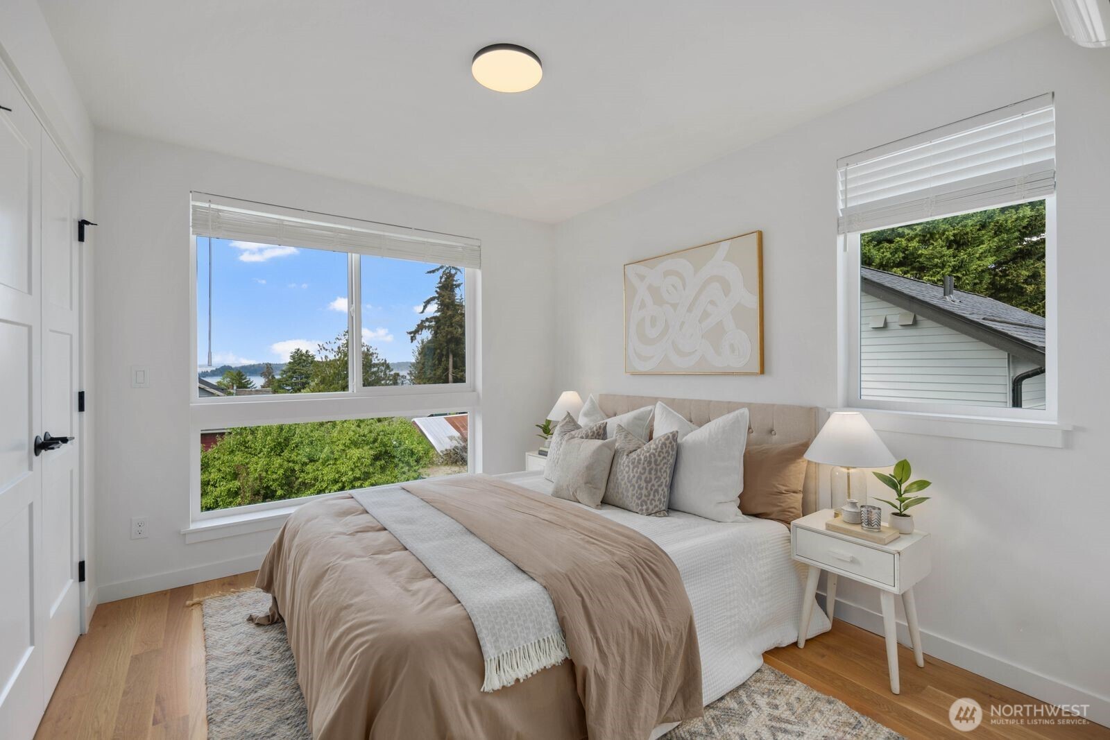 6103 S Norfolk Street , Seattle, WA 98118