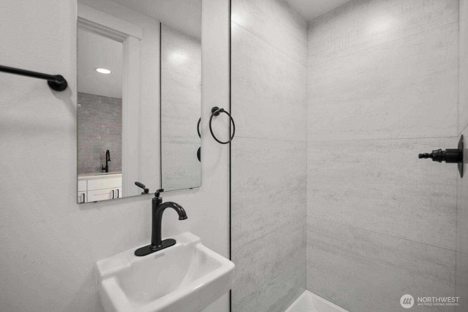 6103 S Norfolk Street , Seattle, WA 98118