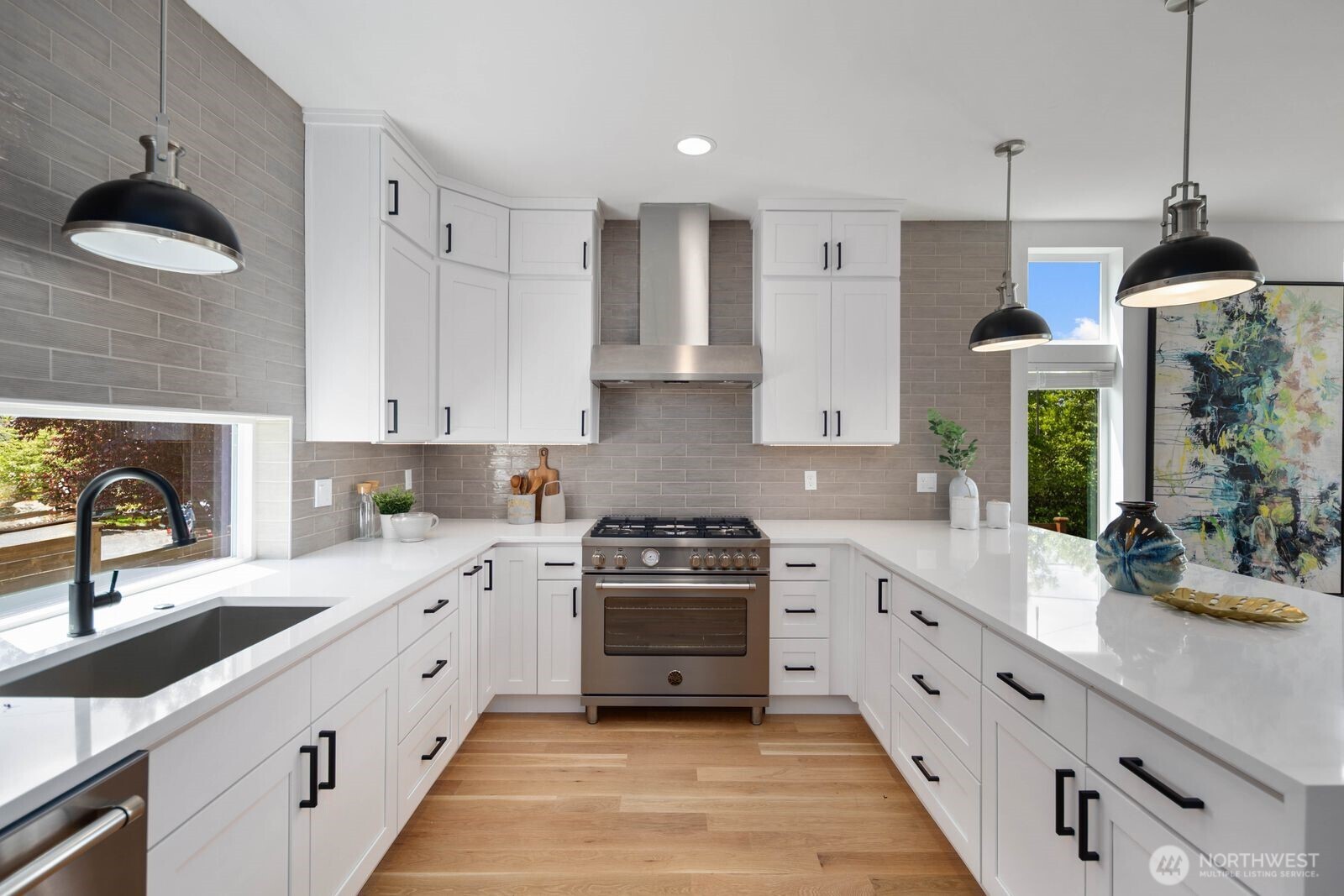 6103 S Norfolk Street , Seattle, WA 98118