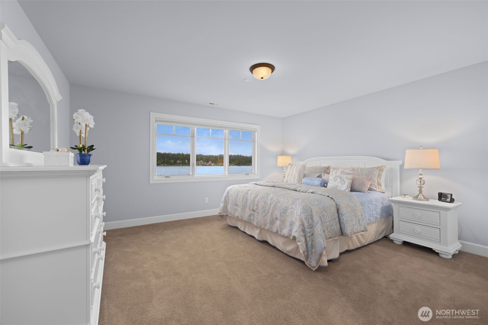 2727 E Lake Sammamish Parkway NE, Sammamish, WA 98074