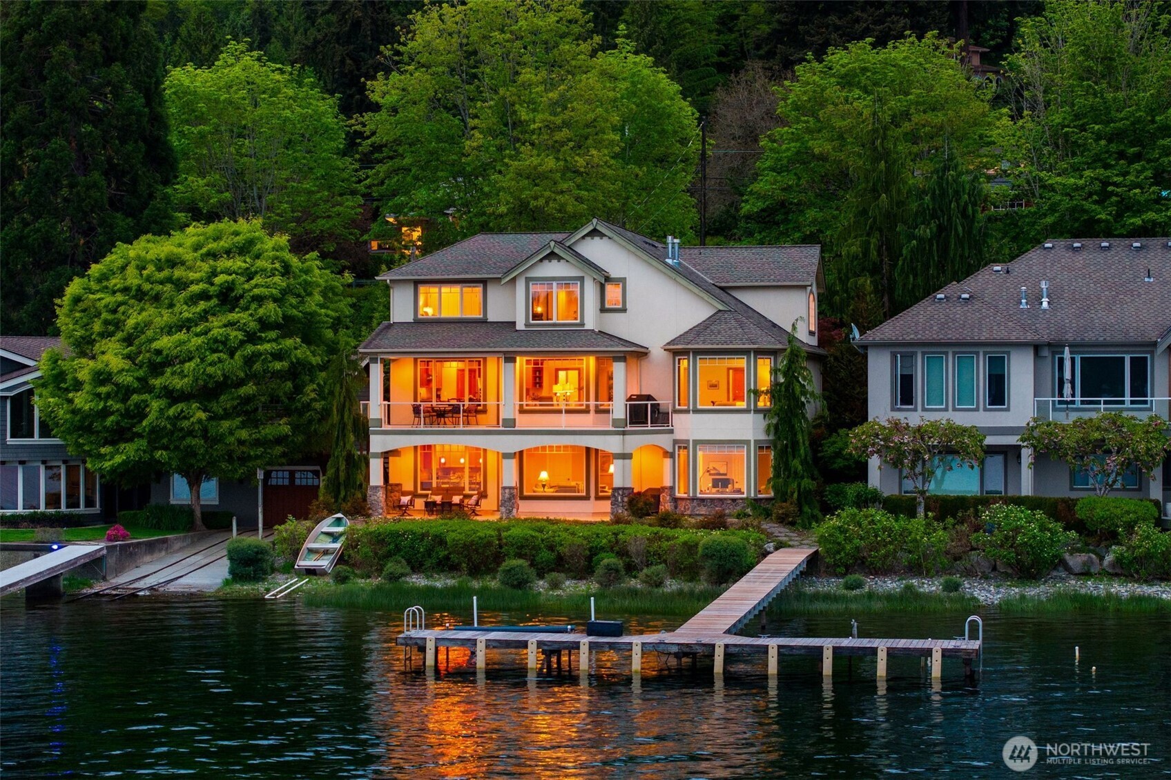 2727 E Lake Sammamish Parkway NE, Sammamish, WA 98074