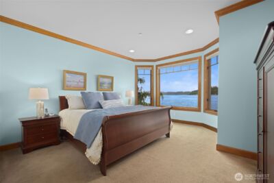 2727 E Lake Sammamish Parkway NE, Sammamish, WA 98074 - Photo 9