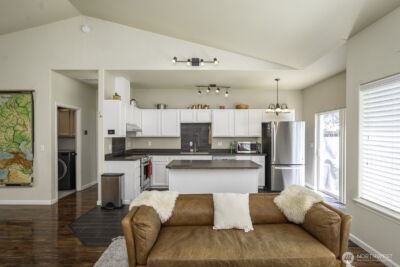 813 NW Sunburst Court , Moses Lake, WA 98837 - Photo 11