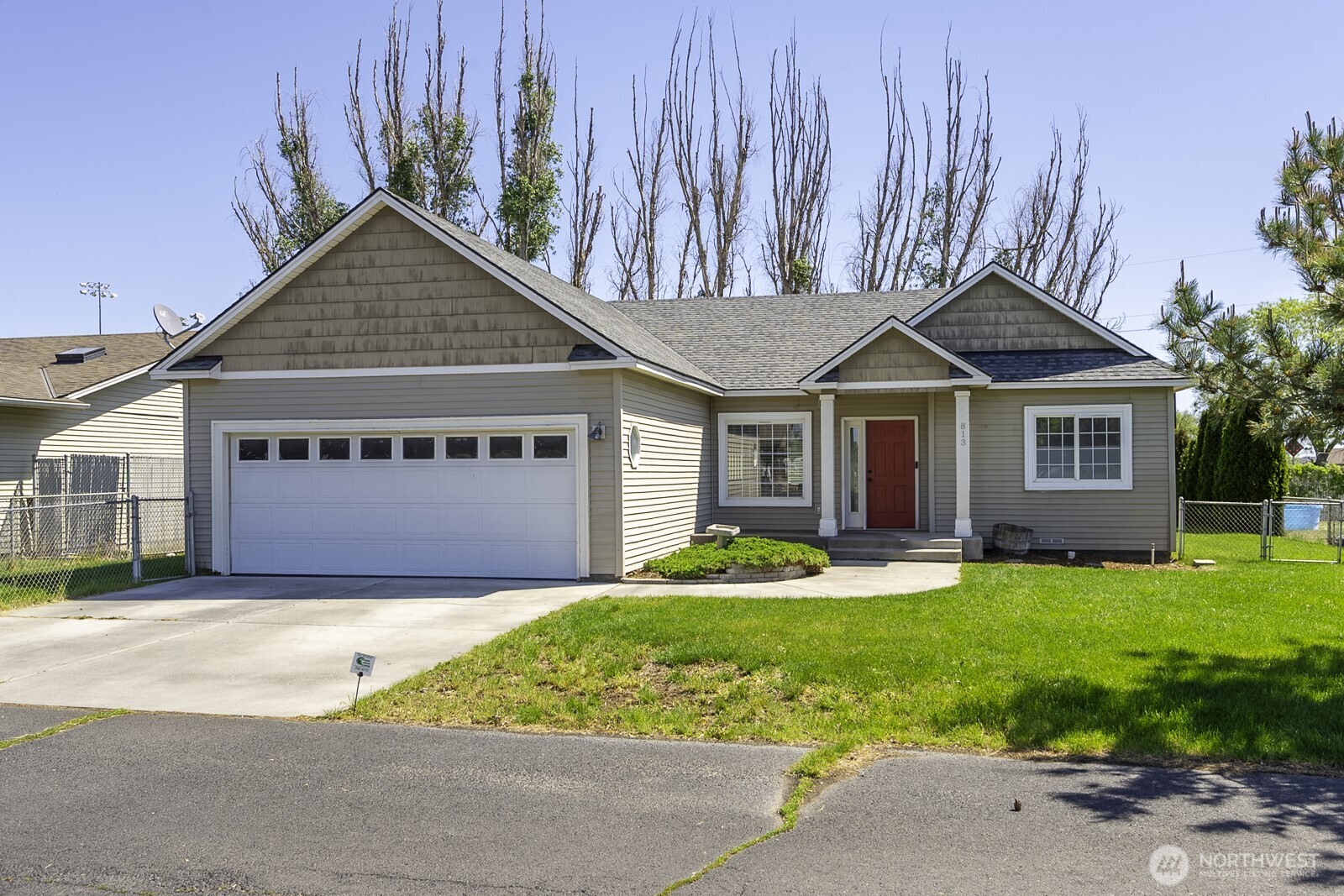 813 NW Sunburst Court , Moses Lake, WA 98837