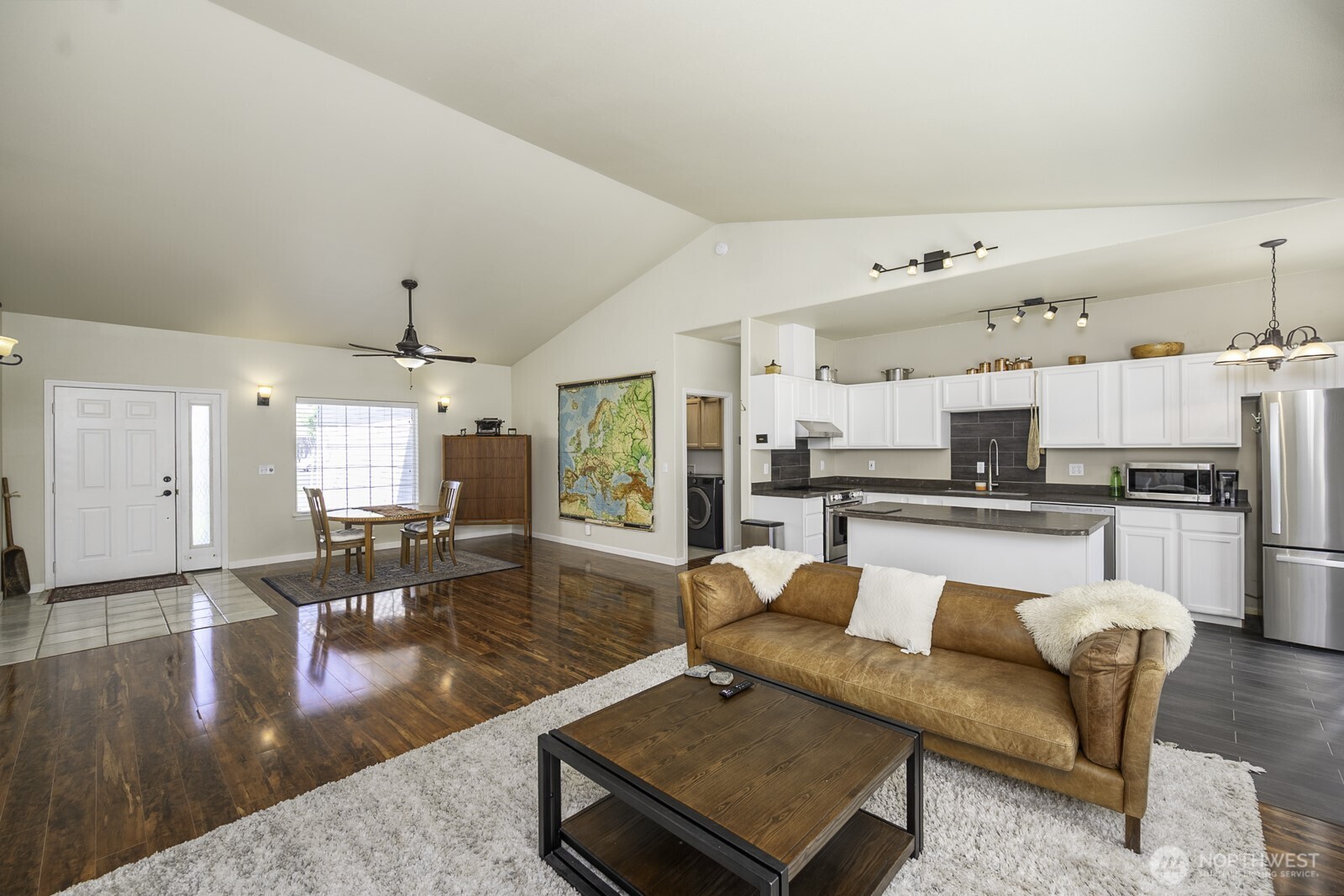 813 NW Sunburst Court , Moses Lake, WA 98837