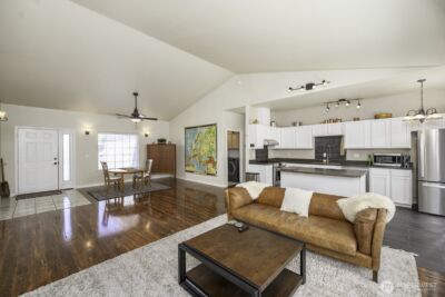 813 NW Sunburst Court , Moses Lake, WA 98837 - Photo 10