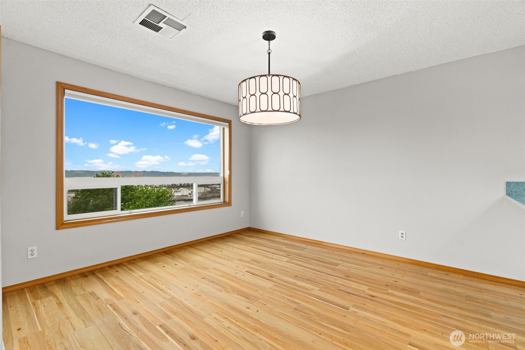 525 Broadway #308, Tacoma, WA 98402