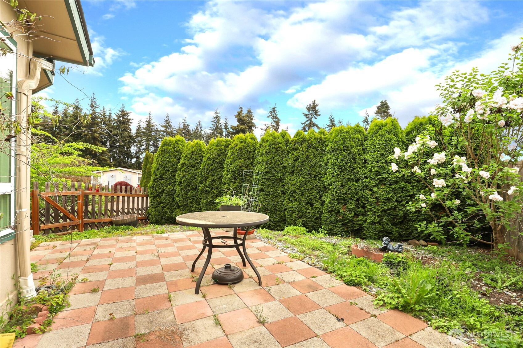140 Frederick Drive , Sequim, WA 98382