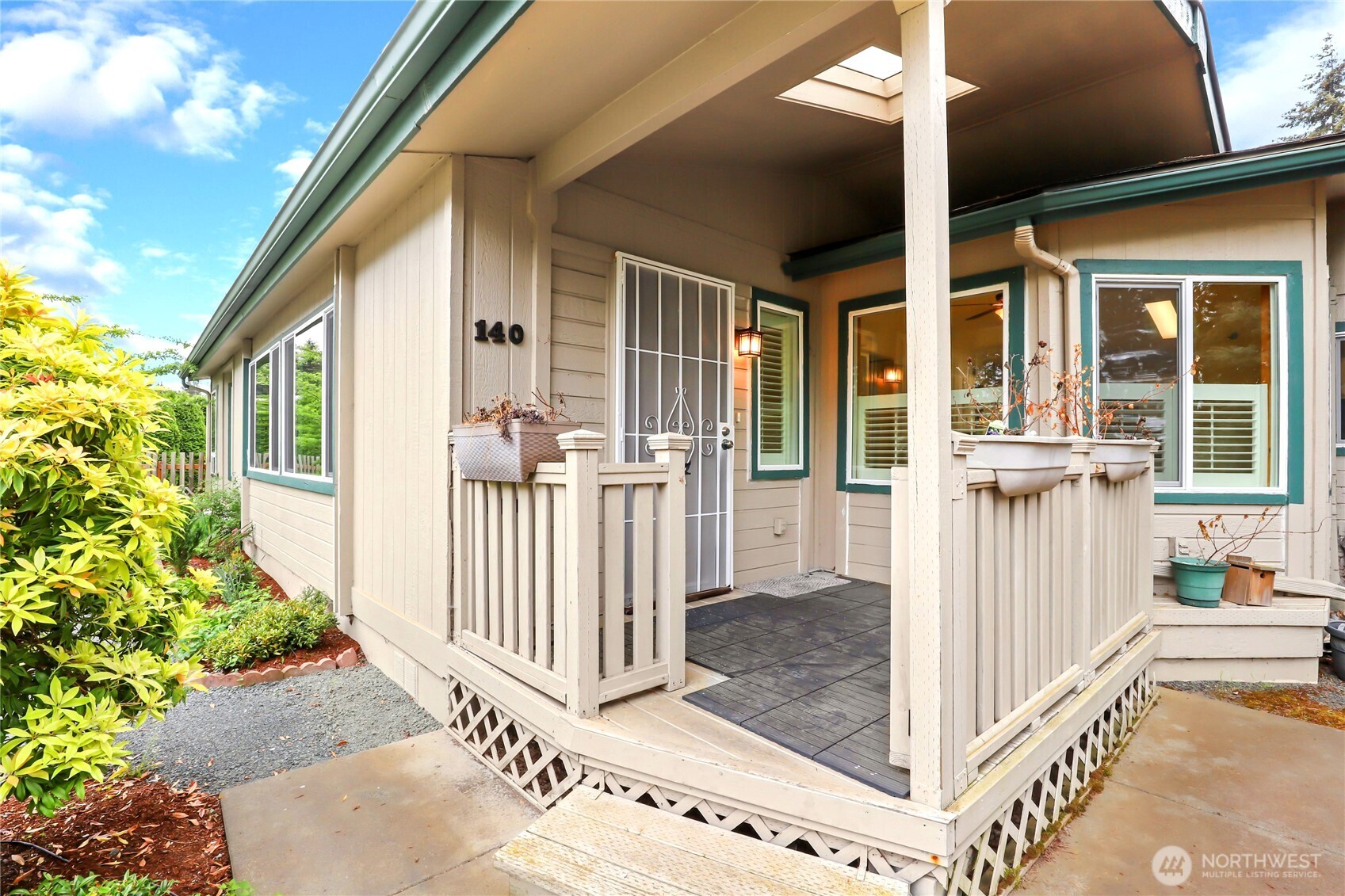 140 Frederick Drive , Sequim, WA 98382